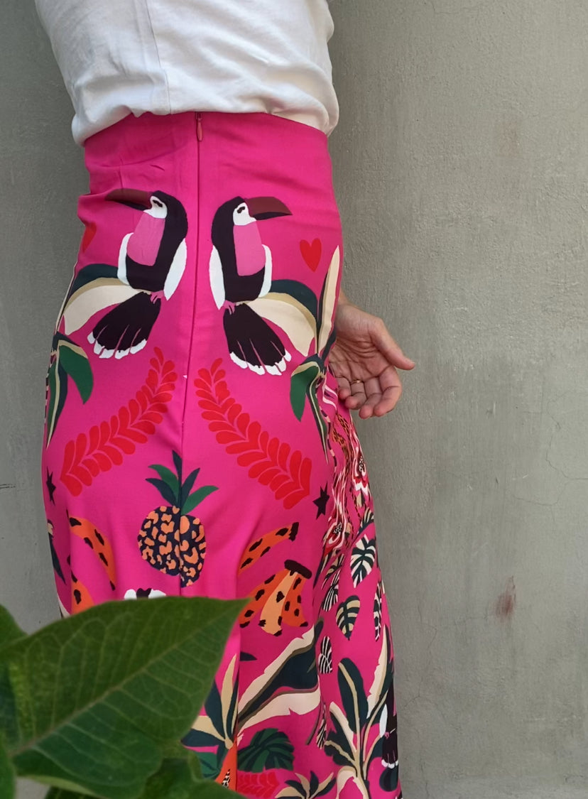 Falda fucsia