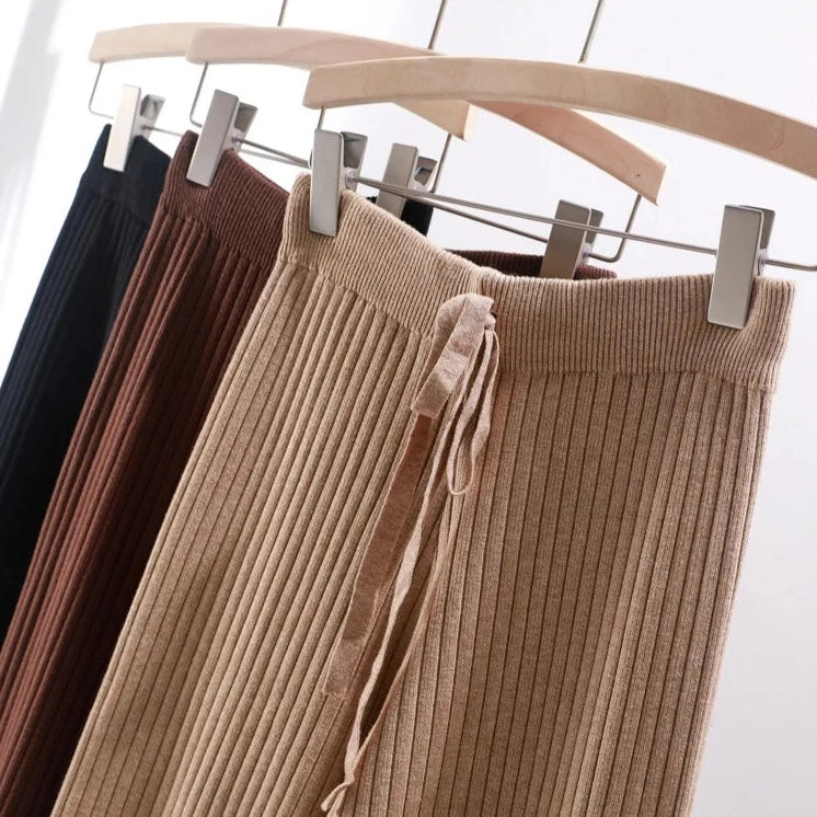 Pantalones punto canalé