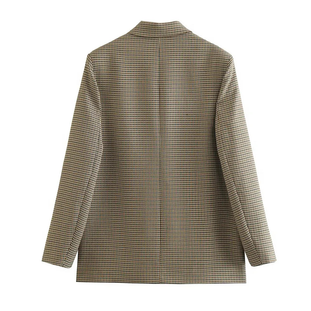 Traje de falda y chaqueta