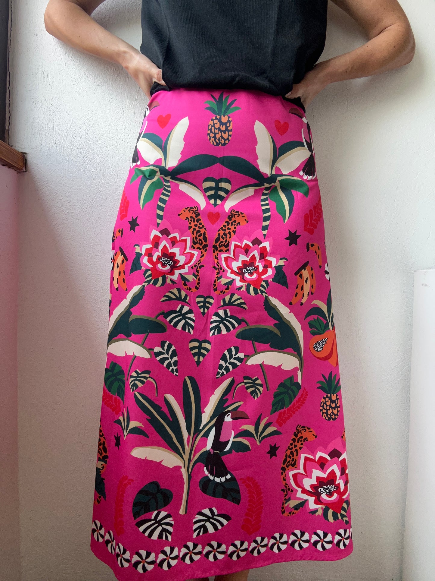 Falda fucsia