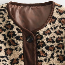 Cargar imagen en el visor de la galería, Chaqueta leopardo
